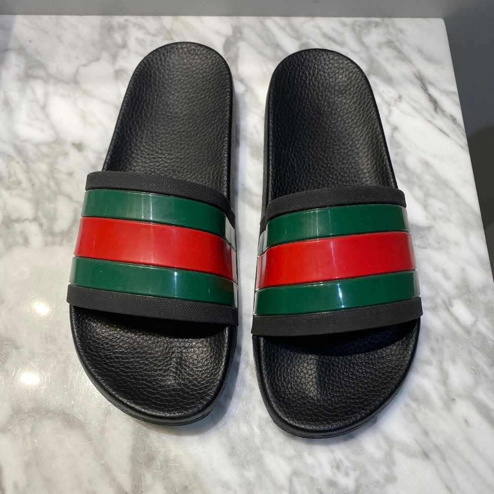 Gucci slide sandals